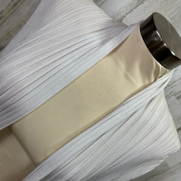 Caché Ivory Ribbed Open Front‎ Cardigan - Picture 2 of 9